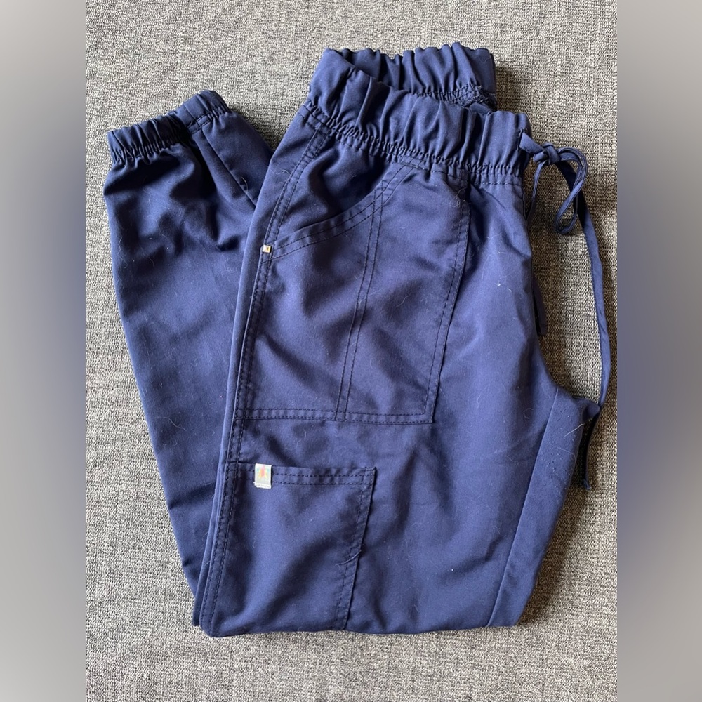 Jogger scrub pants